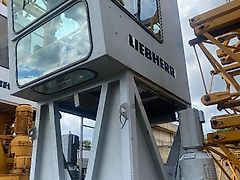 Liebherr 180 EC-H