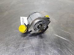 Sauer Sundstrand SKP2NN/011RN06SBP1E8E4-Gearpump/Z
