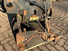 Powertilt Schnellwechsler CW 30 CAT CW30 Verachtert Kettenbagger