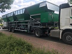 Reihendoseur Sattel -Mobil   Mineralgemische Reihendoseur RD 700/4 Mobil für Mineralstoffe