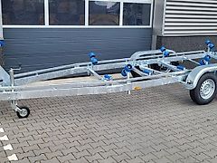 Vlemmix Bootsanhänger 7m 2700kg Trailer Boot Segel